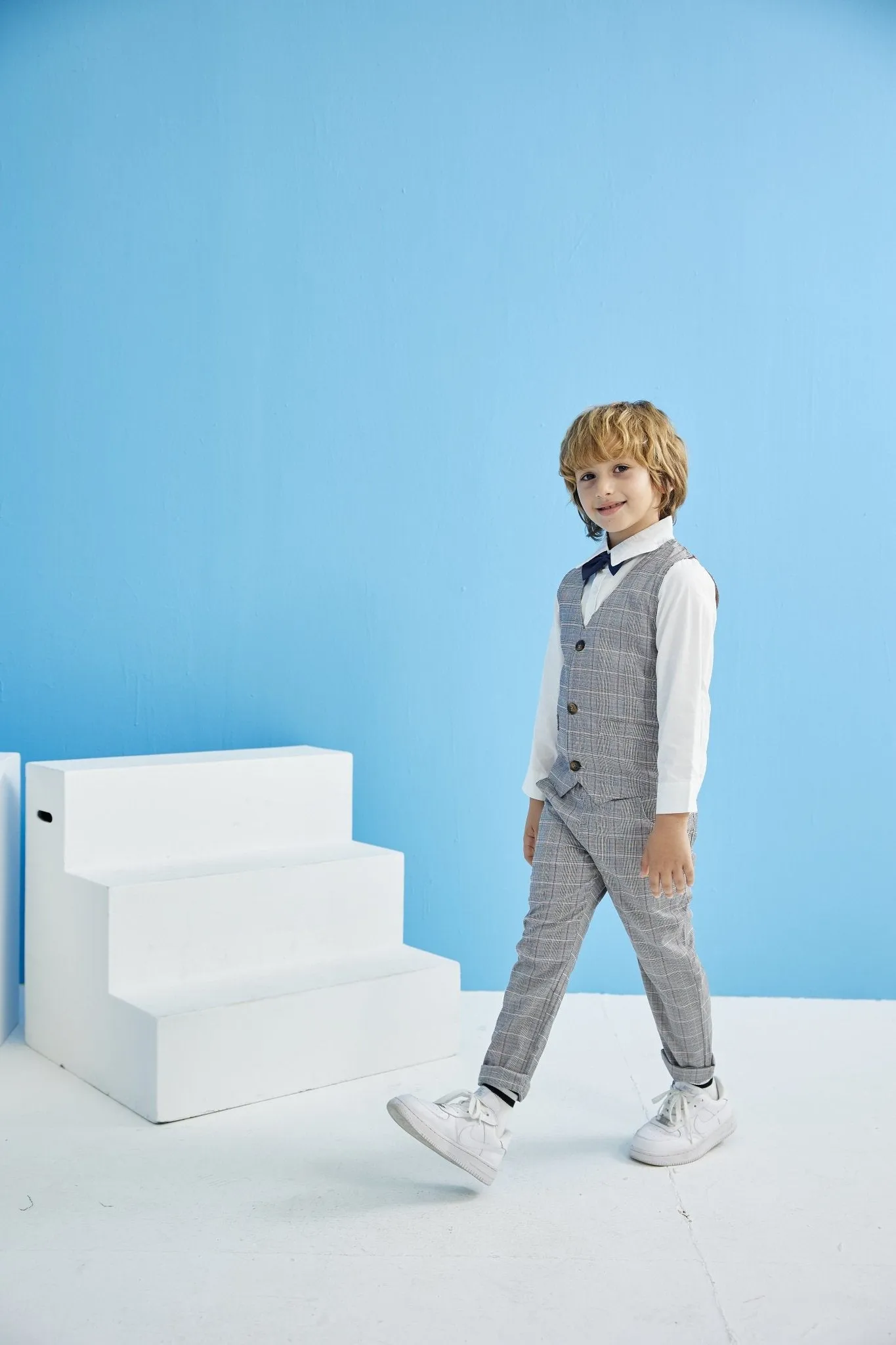 4-Piece Boy Classic Gray Checkered Gentleman Suit (3 Colors)
