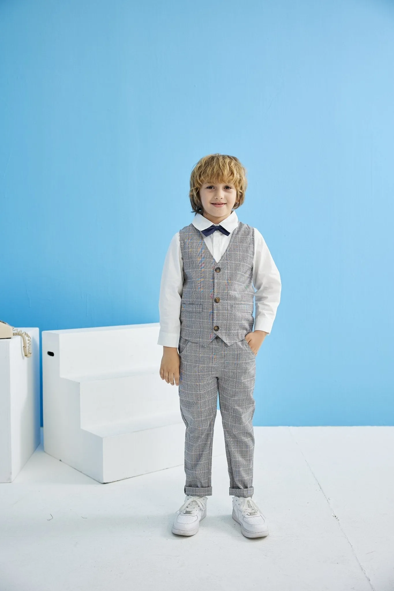 4-Piece Boy Classic Gray Checkered Gentleman Suit (3 Colors)