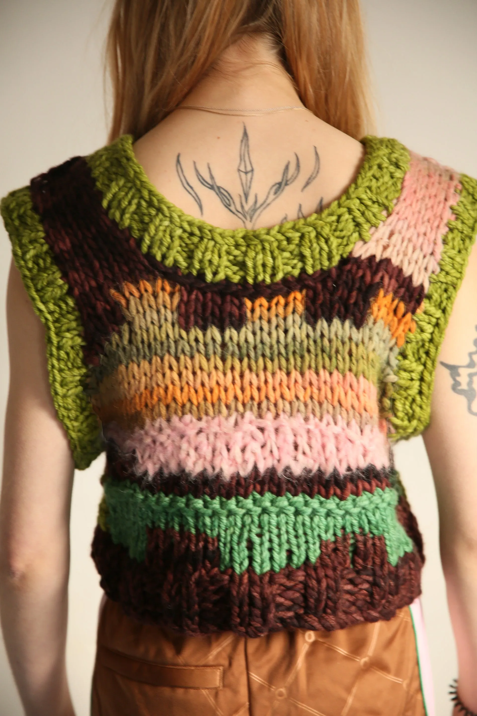 ABSTRACT DREAMS VEST