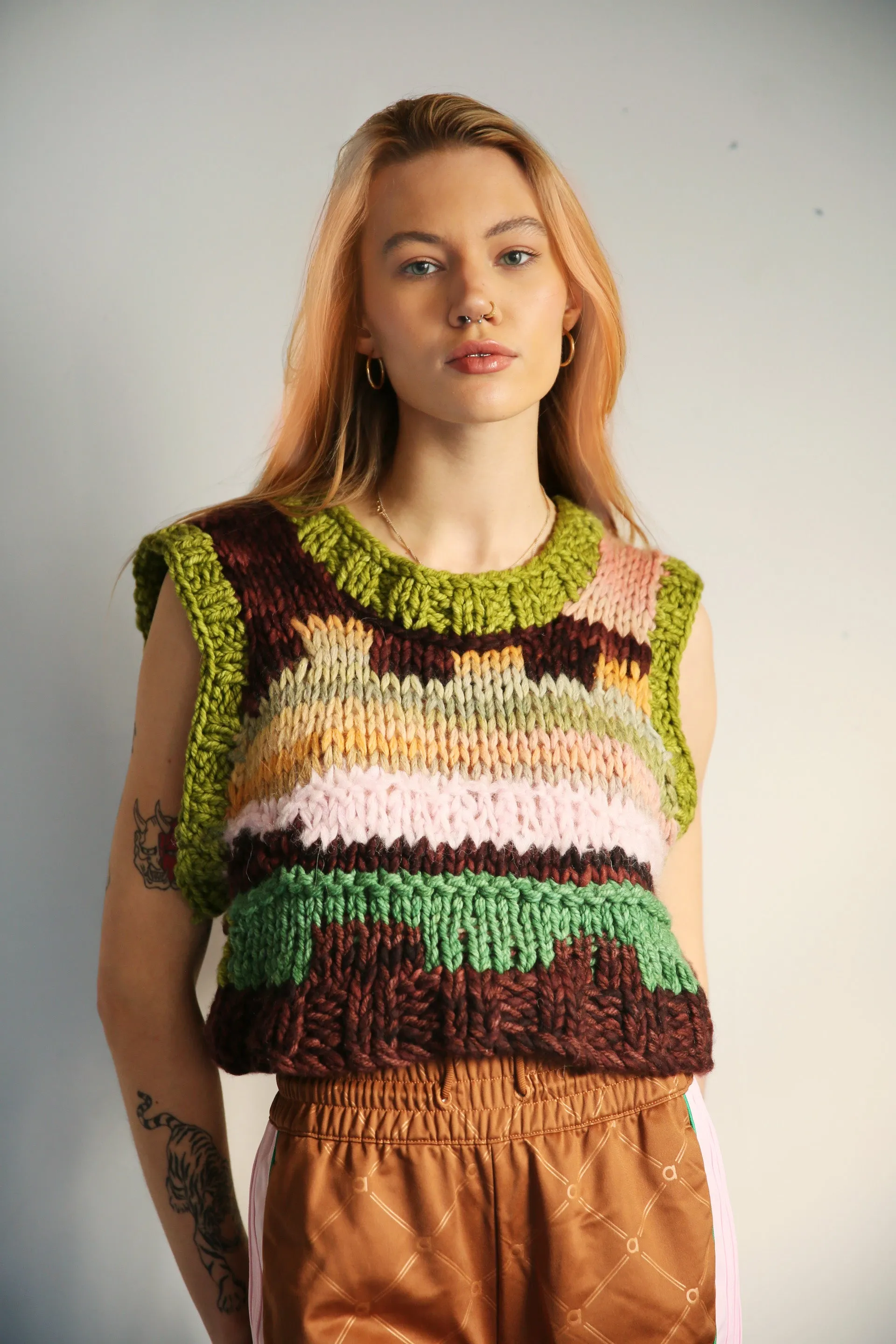 ABSTRACT DREAMS VEST