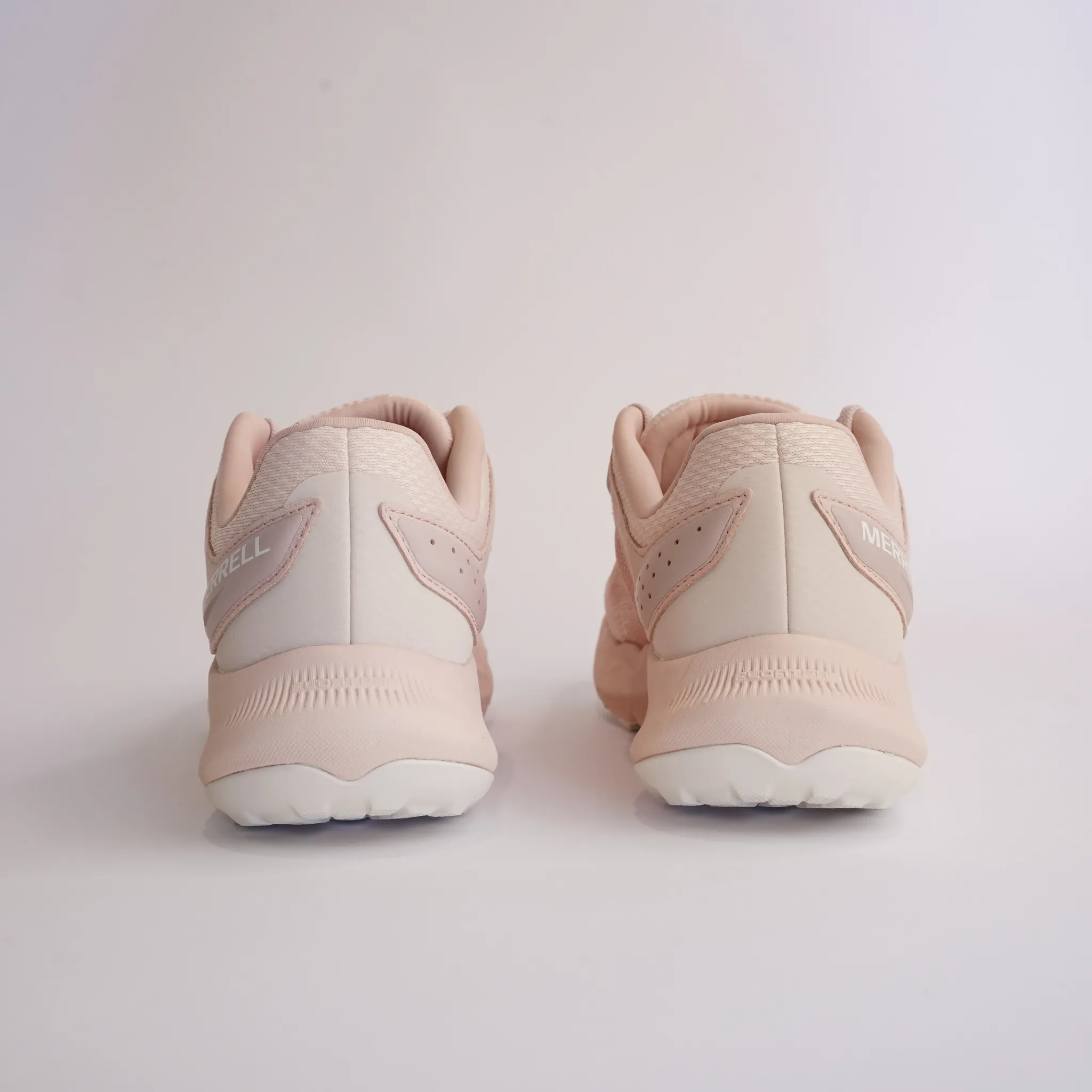 Antora 4 Pink Salt Sneakers