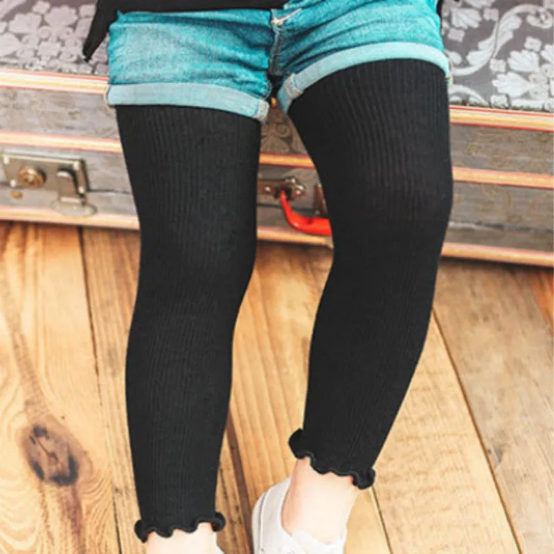 Baby / Toddler Girl Solid Knitted Ruffled Leggings
