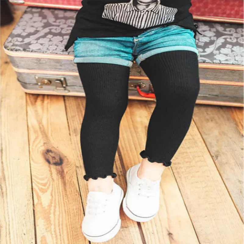 Baby / Toddler Girl Solid Knitted Ruffled Leggings