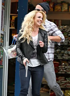 BLACK LEATHER JACKET WORN BY BRITNEY SPEARS