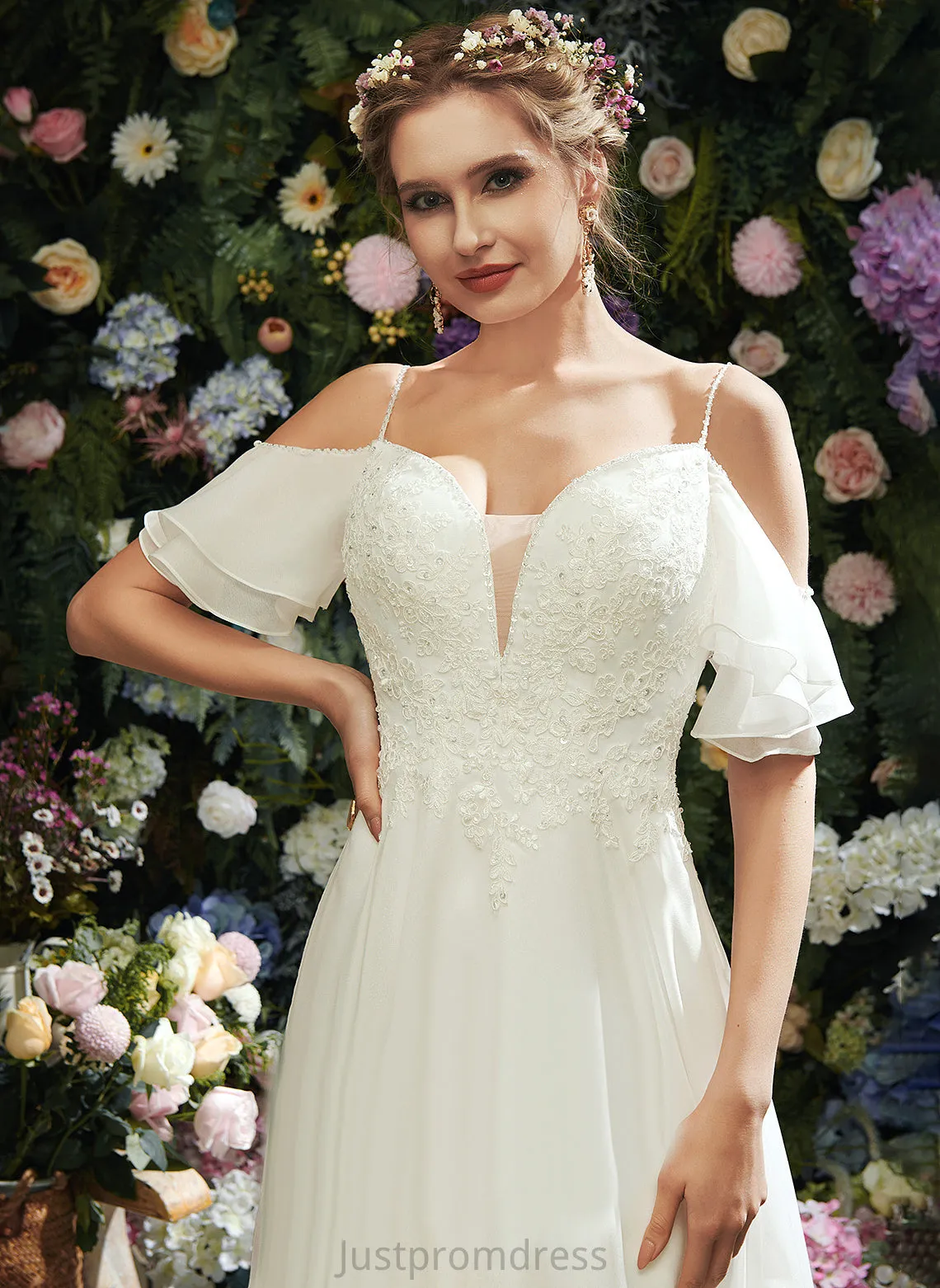 Cold Shoulder A-Line Wedding Train Wedding Dresses Organza Dress Beading Sequins Akira Court With Ruffle