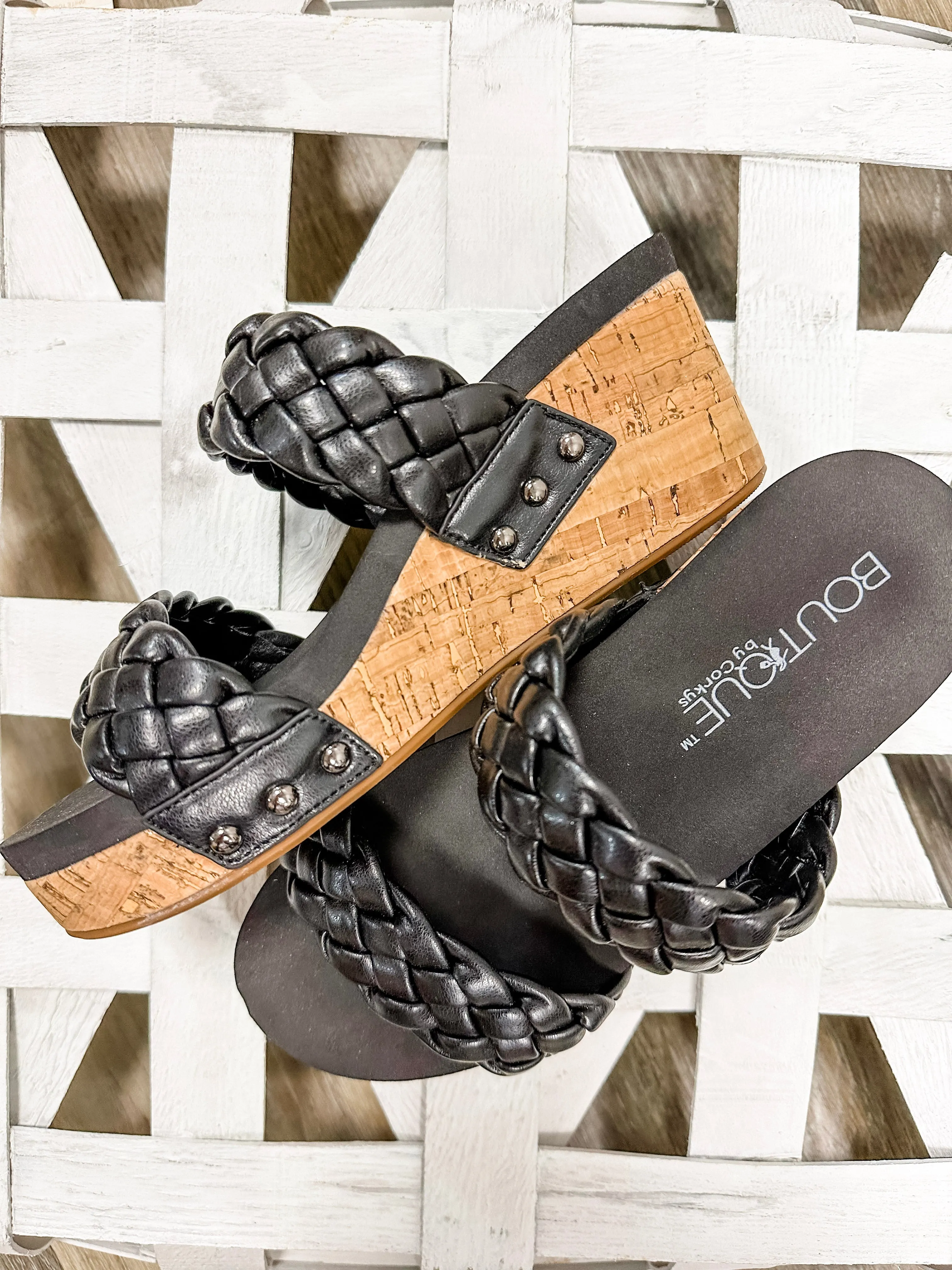 Corky's Delightful Wedge - Black