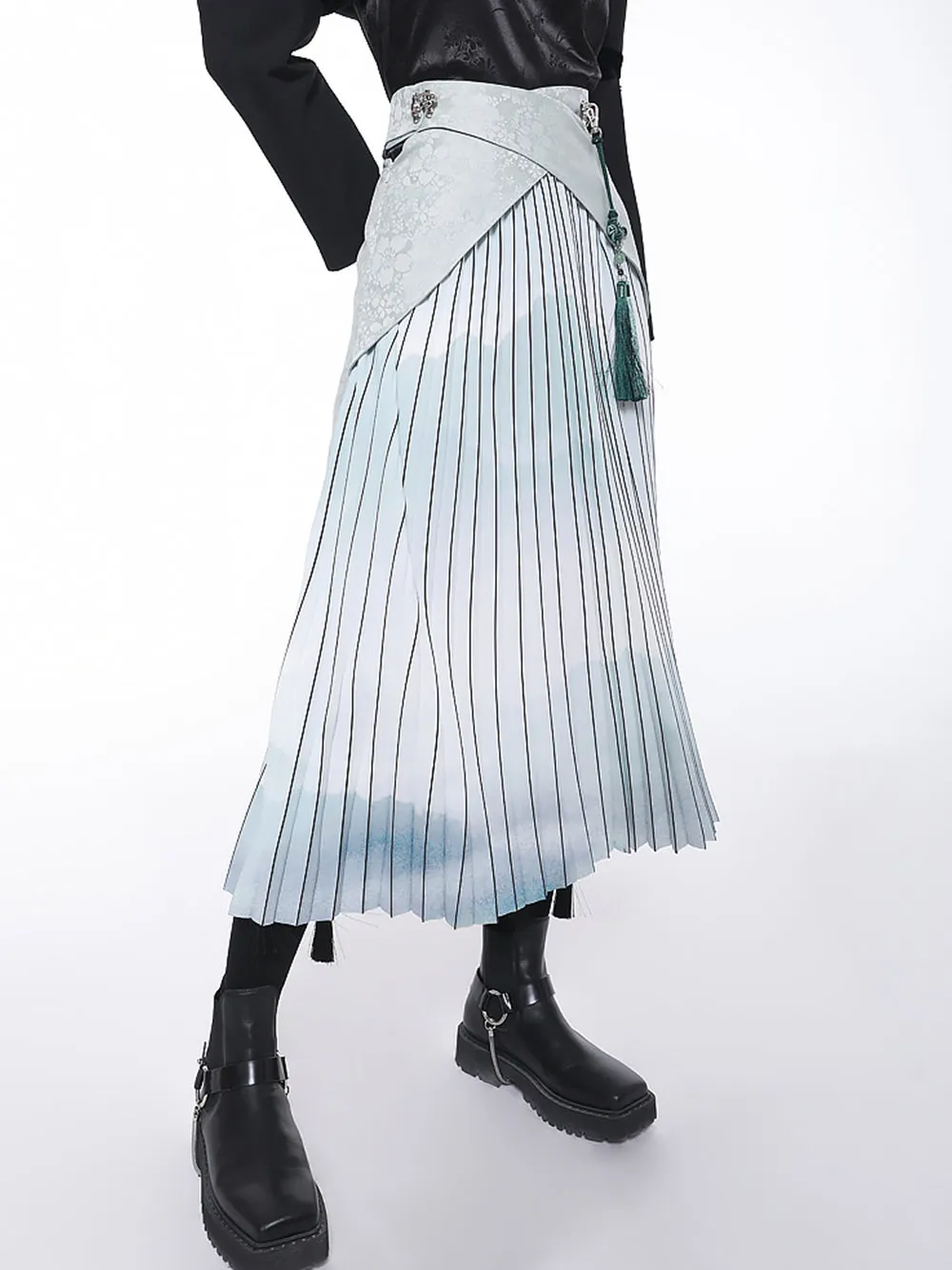 MUKTANK × CUUDICLAB Modified Song-style Pleated Skirts