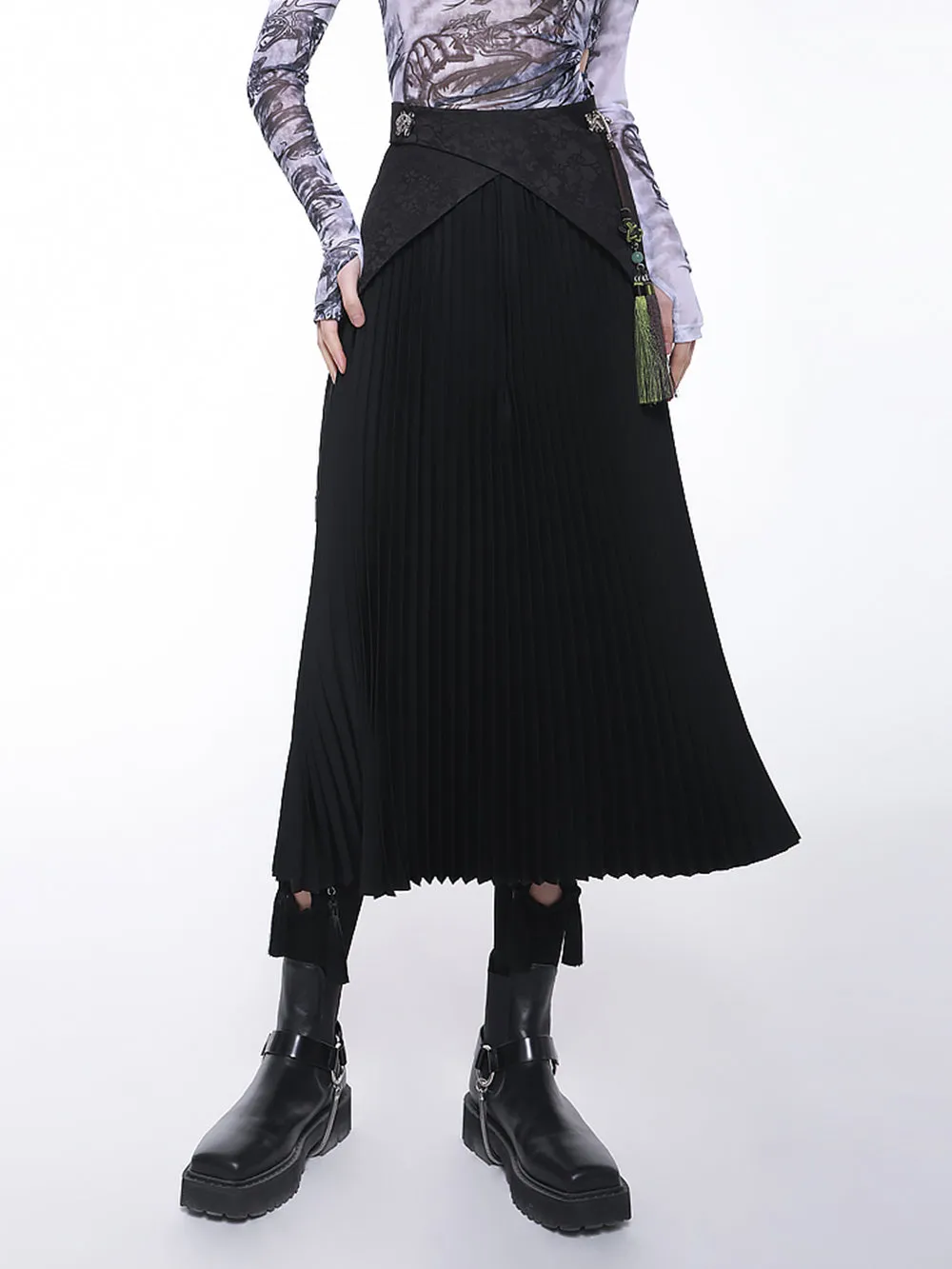 MUKTANK × CUUDICLAB Modified Song-style Pleated Skirts