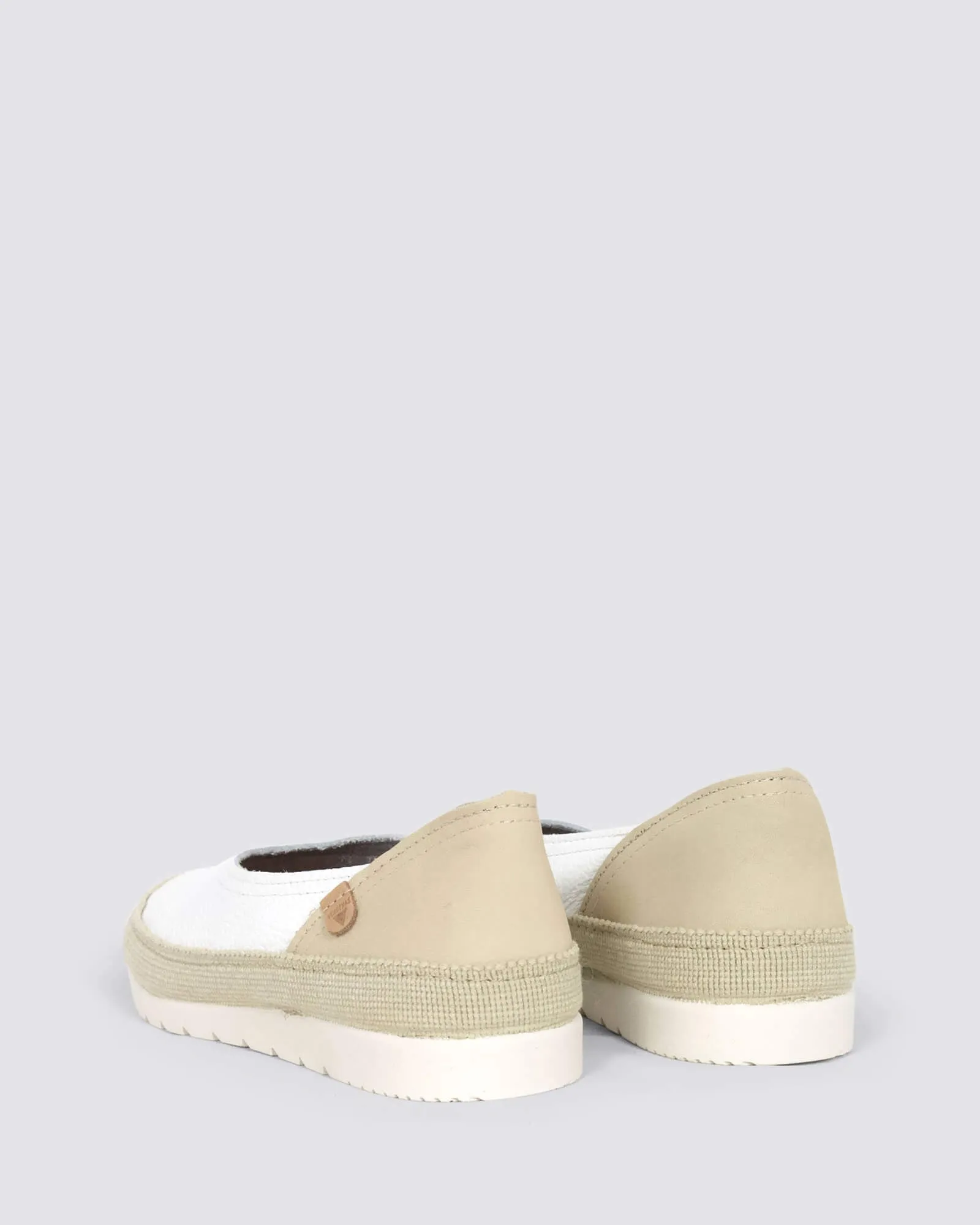NOELIA FLATS WHITE LEATHER