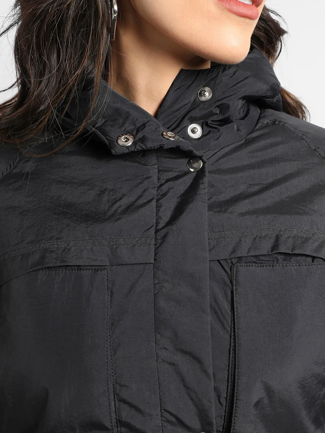 Puffer Jacket With Tie-Up Waist