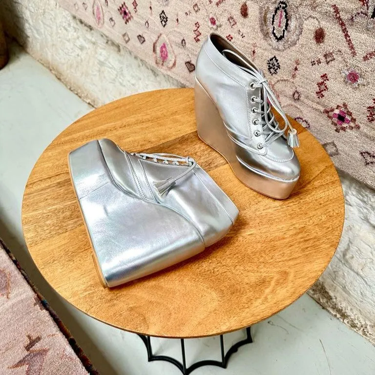Sneaker Wedges (Silver)