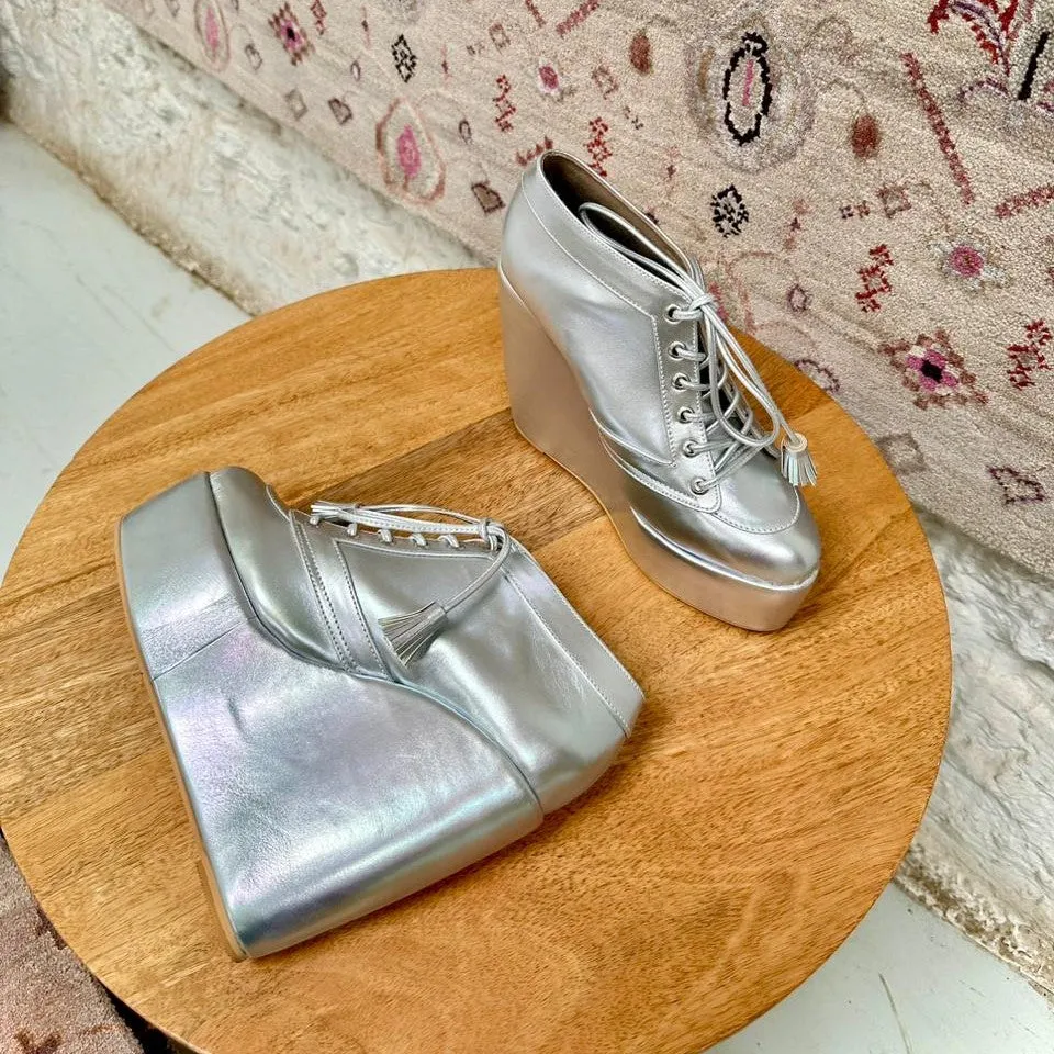 Sneaker Wedges (Silver)