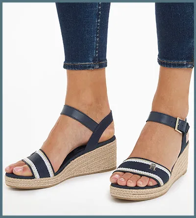TOMMY HILFIGER WEDGE SANDAL NAVY 24